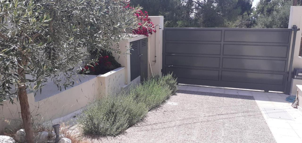 Lena'S Fresh Studio Near The Airport With Seaview أرتيميدا المظهر الخارجي الصورة